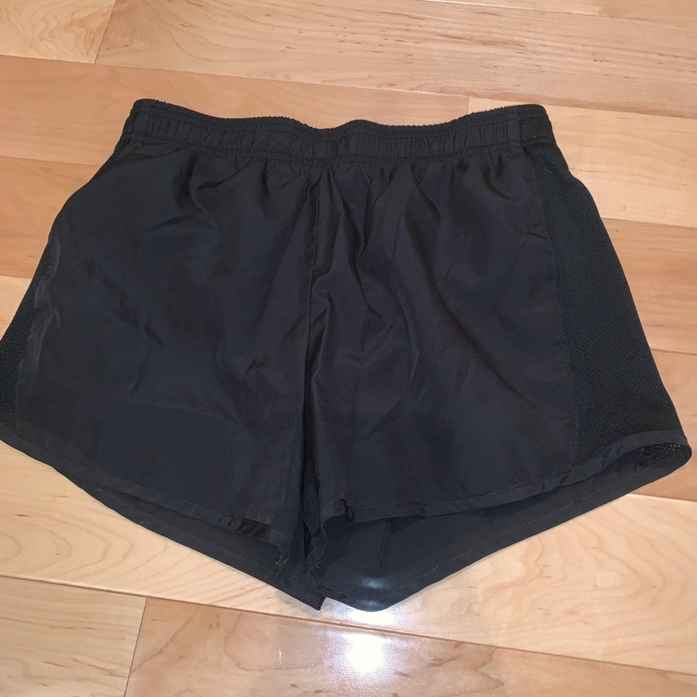 Girls 14/16 athletic shorts